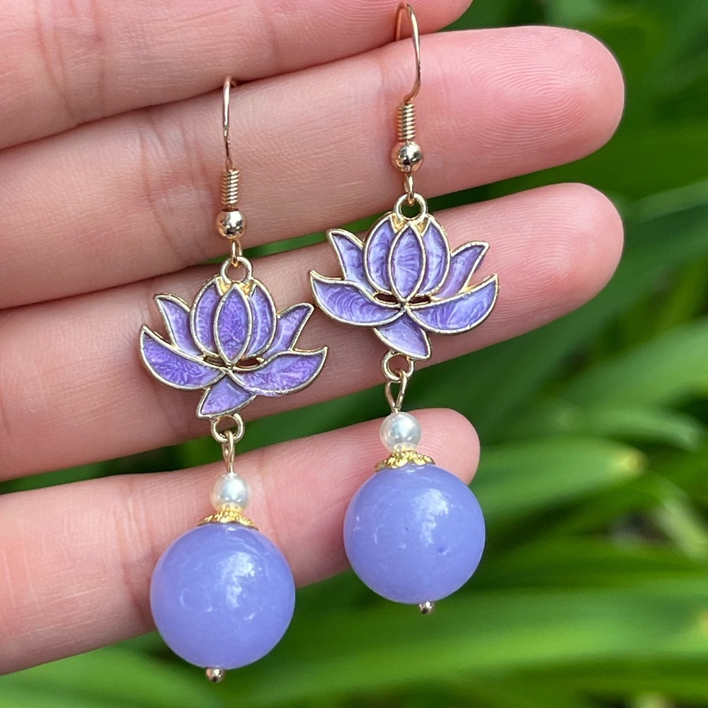 Gold plated purple chalcedony drop earrings 0053